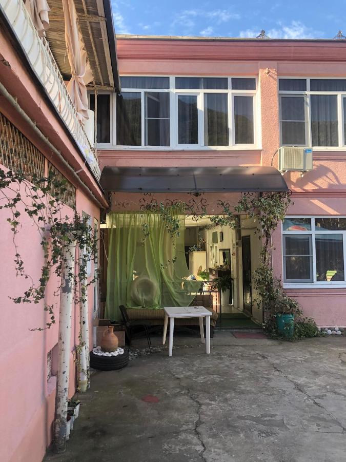 Зеленый Дворик Gagra Exteriér fotografie